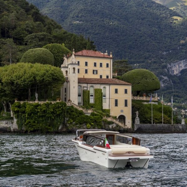 Venetian Panoramic Limousine - Lago di Como