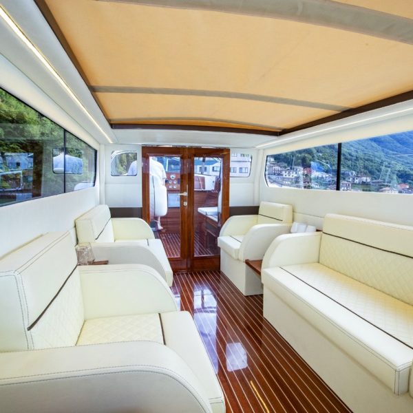 Interno panoramico con vetro